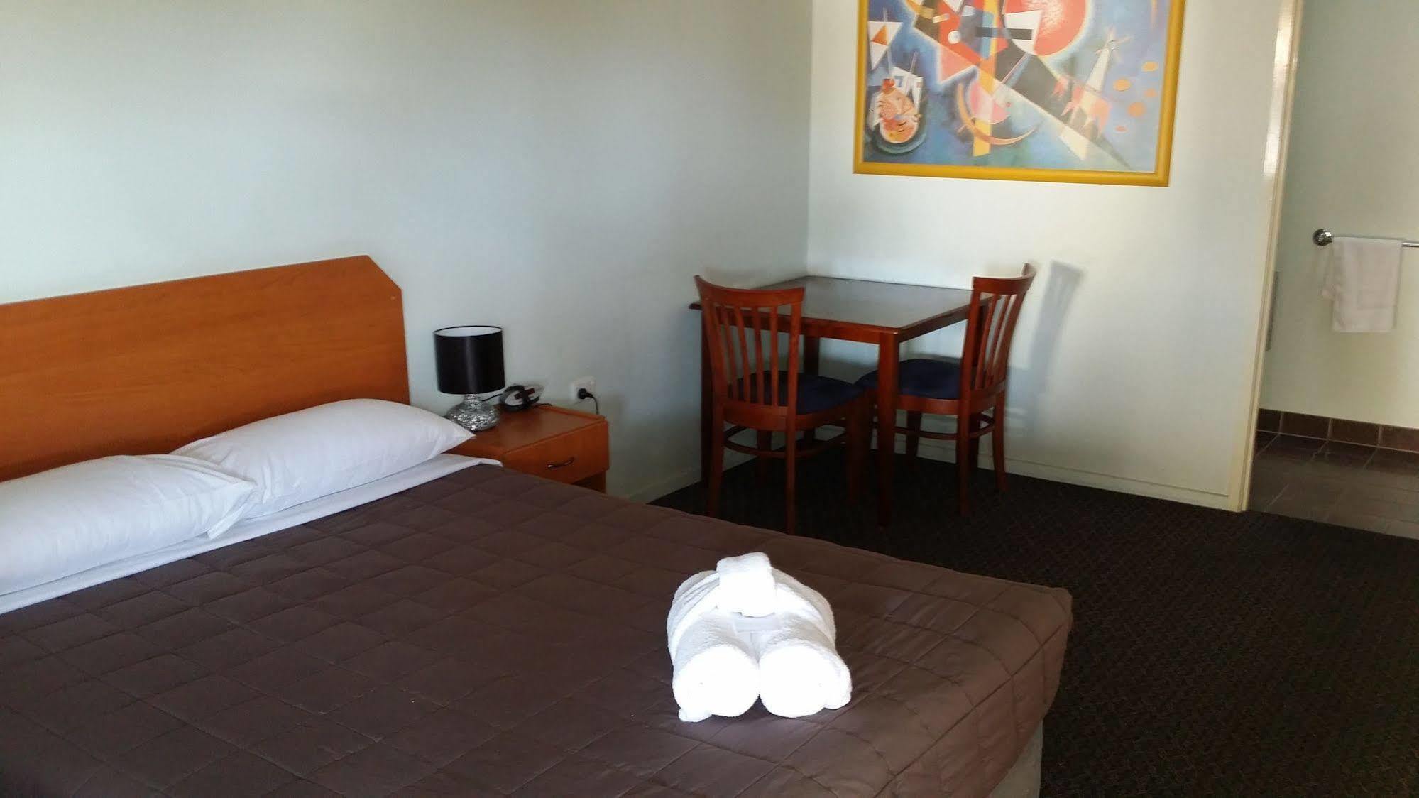 Harbour City Motel Gladstone Eksteriør billede