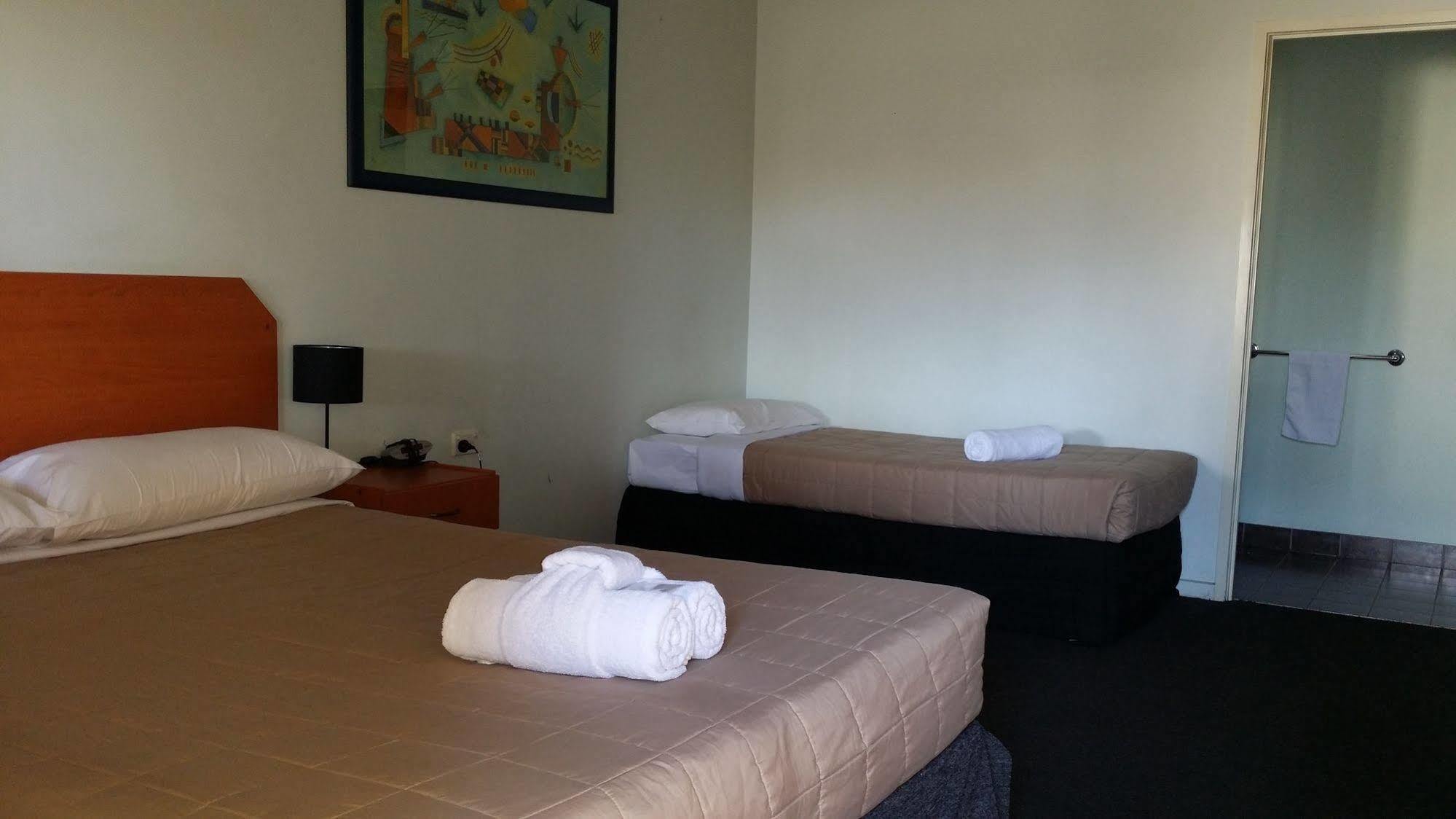 Harbour City Motel Gladstone Eksteriør billede